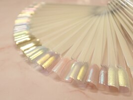 ユニコーン・オーロラネイル