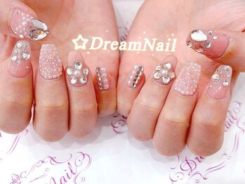 ドリームネイル 綾瀬店(Dream Nail)の写真/毎月のお手元をあなただけの特別なネイルに☆ネイルをしたいけどどんなデザインにしようかお悩みの方にも◎