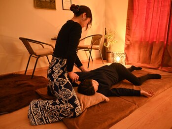 ブリスマッサージ(Bliss Massage)/痛気持ちい!タイ古式マッサージ