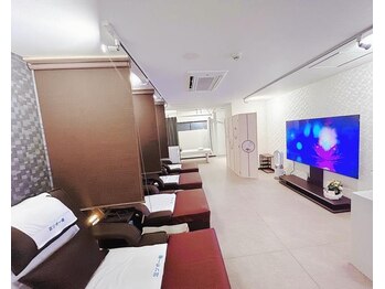 足ツボ一番 サンシャイン通り店の写真/【高技術×お手頃価格】台湾式足ツボリフレで深い刺激！むくみ解消＆全身の疲労感をスッキリリセット♪