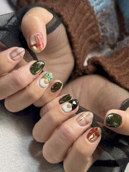 ローレル(Laurel)/クリスマスネイル