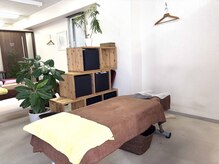 店内は明るく落ち着いた雰囲気☆