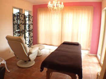 ビューティーサロン カーリー(BeautySalon KARLY)/まつげエクステ施術　テラス側