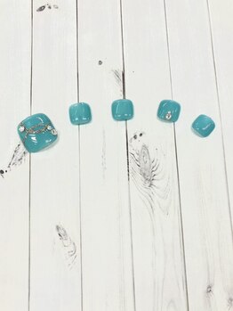 ティーエヌ イトーヨーカドー能見台店/フット定額5500円コース