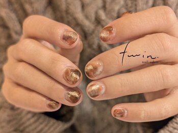 ツイン(twin.)/インクニュアンスネイル