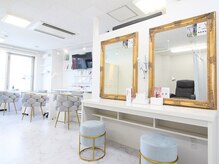 リーベスト 京橋(REBEST)/ドレッサー/お化粧直し