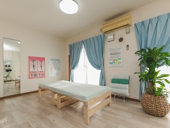 オクト 四日市(OCTO.)の写真/美姿勢と骨盤ケアで叶える“整うボディライン”完全予約制のプライベートサロンで、あなただけの時間を♪