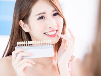 ホワイト 上乃木南店(WHITE)の写真/≪あなたの清潔感失われていませんか?≫歯の黄ばみが原因かも!?話題のセルフホワイトニングでお悩み解消★