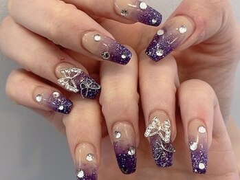 ピークス ネイルアイズ(PEAKS nail&eye's)の写真/《100色以上のカラー&人気パーツも多数取り揃え》持ち込みデザイン対応可◎韓国ネイル/ニュアンス/ガーリー