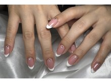 ミアネイル 越谷店(mia nail)/フレンチネイル＋パーツ追加