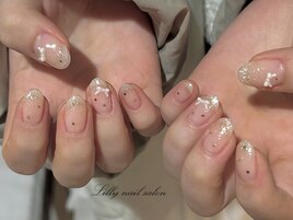 韓国ガーリーネイル