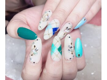 アーガイル柄ネイル