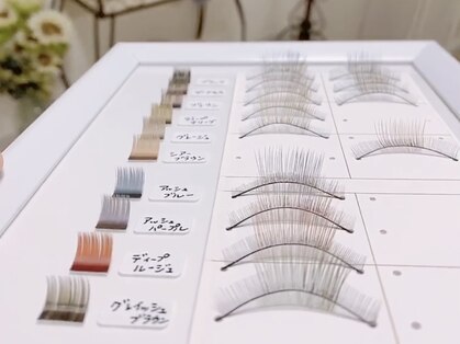 アイネイル(eyenail)の写真