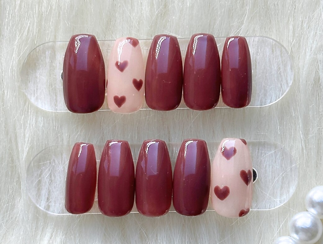 10))フレンチガーリー バレンタイン ネイルチップ ハートネイル ボルドー 冬 10))フレンチガーリー バレンタイン ネイルチップ ハートネイル