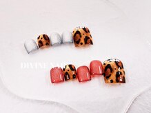 ディバイン ネイルズ(DIVINE NAILS)/フット・デザイン定額