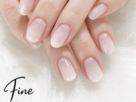 Color gradation Nail