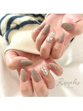 リップルズ(Ripples)/夏のキラキラネイル