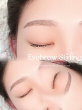 アテ(ate.)/眉スタイリング