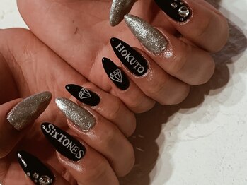 フランチェス(Frances)/ワンカラー × 持ち込みアート