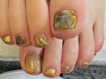 ケアビューティサロン(care beauty salon)/レトロ風フットデザインネイル