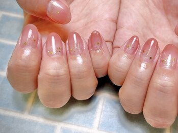 にっこりネイルの写真/【大人女性にピッタリのデザイン多数!】親身なカウンセリング×丁寧な施術であなただけの理想の指先に♪