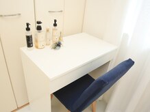 カシータ(CASITA)の雰囲気（施術後ゆっくりお過ごしいただきながらお化粧直しも可能です！）