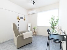 とぅるん/アイブロウ施術スペース♪