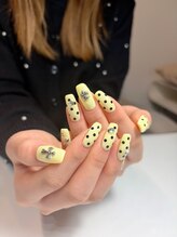 ドラマティークネイル(Dramatique Nail)/イエロードット