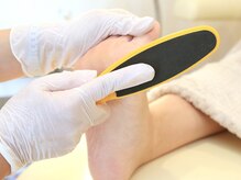 フットケアサロン エ リンダ(E LINDA)/ハンドによる角質除去