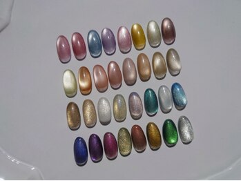 ディトラボ(dito_lab)の写真/【種類豊富なマグネットネイル】うるうる系からギラギラ系まで 様々なマグネットカラーを楽しめる◎