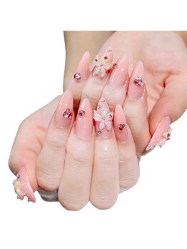 グローネイルズ(Glow Nails)/