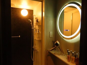 ヨモギヤ(YOMOGIYA)/シャワールーム