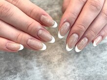 タブレットを観ながら、ゆったりとした施術を♪