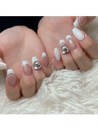 シンプルフレンチネイル