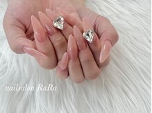 ララ(RaRa)/ピンクベージュとハート