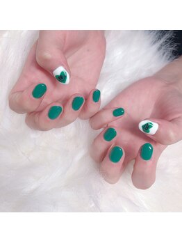 トータルビューティーローズ(Rose)/個性的なハートネイル