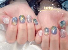 ラッキー(Lucky)/ニュアンスネイル