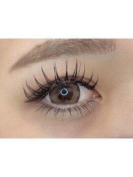 ボリュームのある目元にしたい