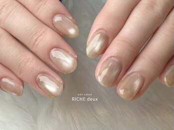 リッシュ ドゥ(RICHE deux)/うるうるベージュマグ