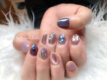 エモ(emo)/ニュアンスネイル