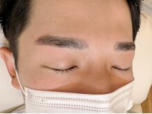 ユニルーム(uni room)/平行眉は男性にも人気！