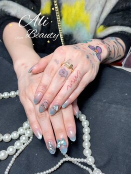 デザインネイル