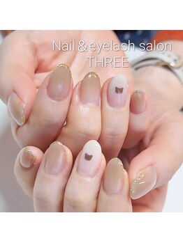 ネイルアンドまつげエクステ専門サロン スリー(THREE)/くまちゃんシルエット