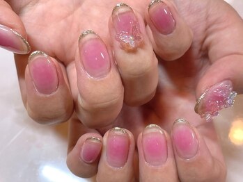 プリモ(PRIMO)/チークネイル×ラメフレンチ