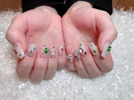 宝石ネイル