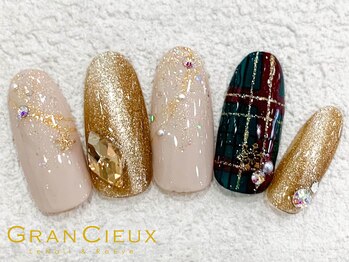 クアトログランシュ 青葉台(QUATRO×GranCieux)/ゴージャスチェックネイル