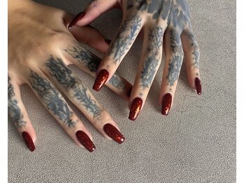 ザネクストキタホリエ(The Next...kitahorie)/ホロ ホロ埋め込み 赤