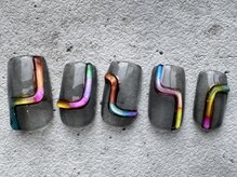 シープラスエー(C+A)/モード系カラフルネイル