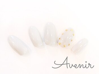 アヴィニール 表参道(Avenir)/スタッズネイル