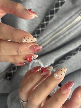 アールアイ(R-i)の写真/圧倒的カラー数！364色◎流行りのフラッシュマグも豊富にご用意◎絶妙な好みも叶う！センスの光る指先に
